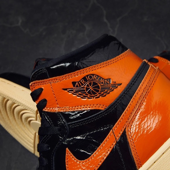 Air Jordan 1 "Shattered Backboard 3.0" - Picture 2 of 4